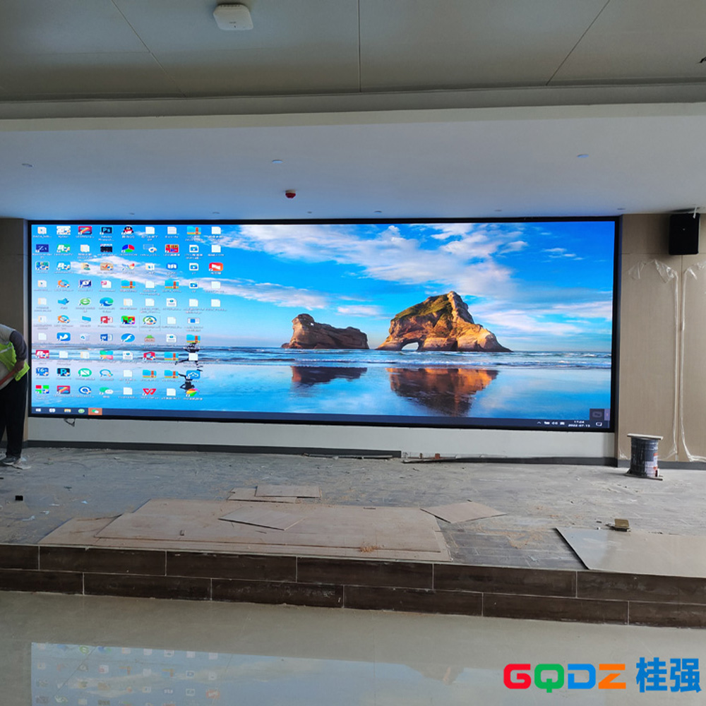 南寧威寧房產大廈P2  20平米