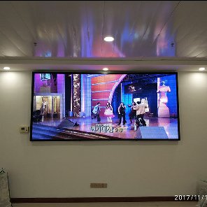 南寧市腫瘤醫院P4全彩LED顯示屏