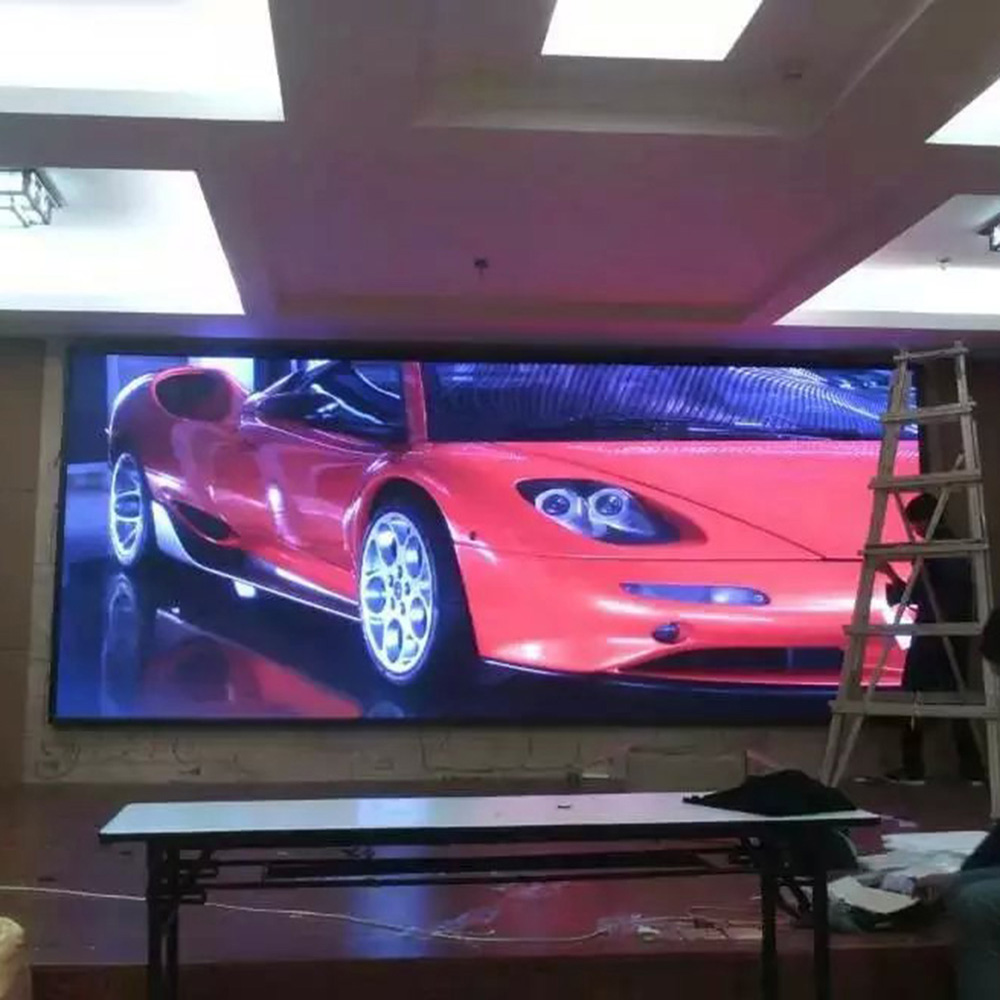 南寧市西鄉塘客戶站旁格萊美大酒店P4全彩LED顯示