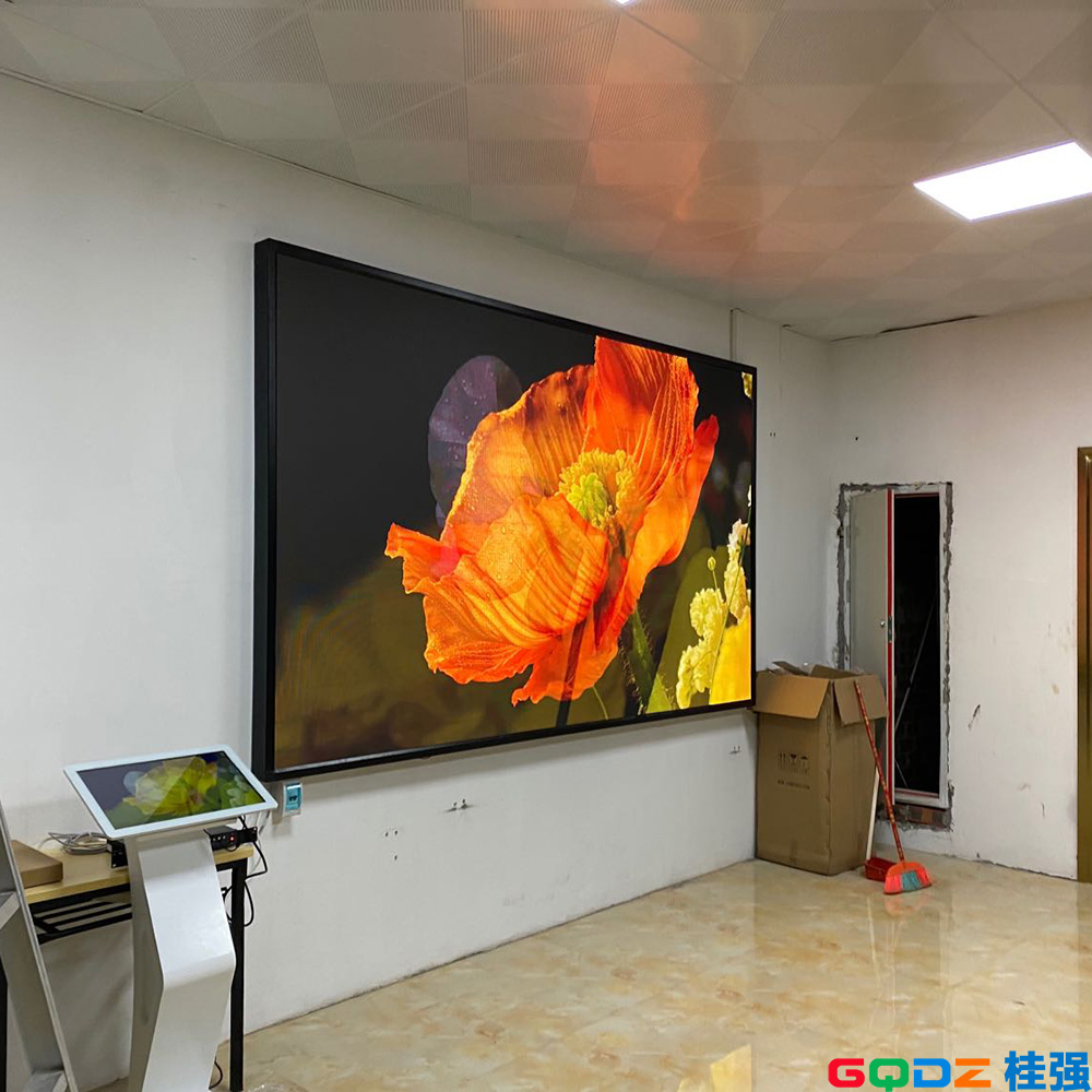 平果電子商務(wù)服務(wù)中心P2.5全彩LED屏  6平米