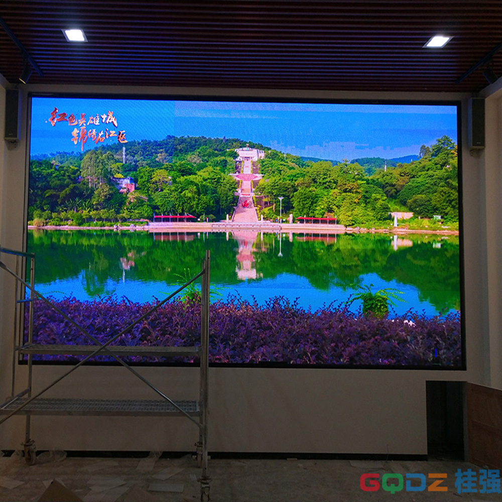 百色婦幼P2.5全彩 13平方米