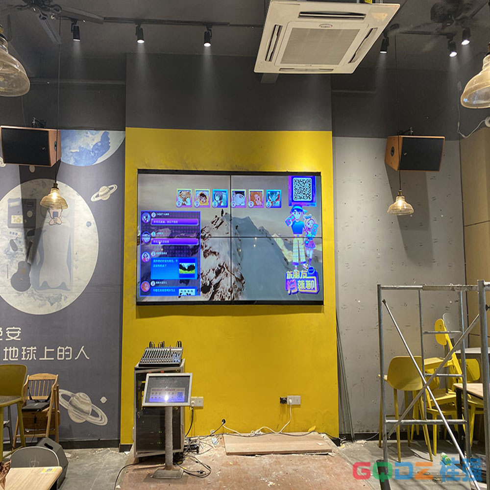 南寧小田豆漿55寸2X2液晶拼接屏